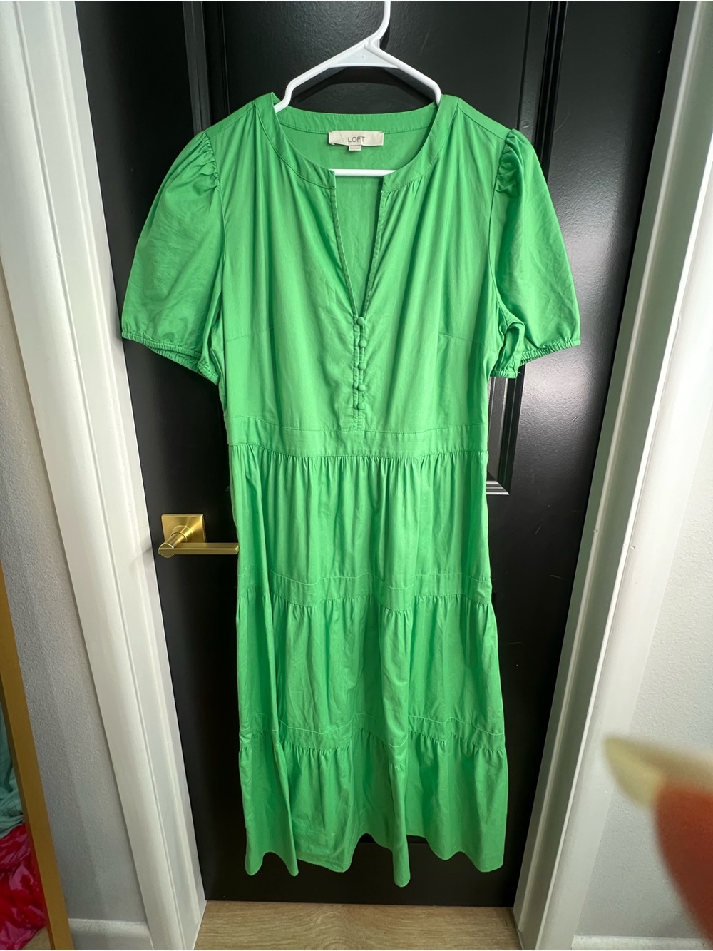 LOFT Bright Green Tiered Midi Dress with Puff Sleeves